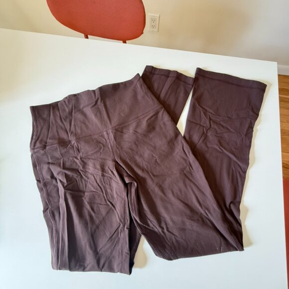 Lululemon Align Ribbed Mini-Flared Yoga Pant 25" Espresso - Picture 6 of 7